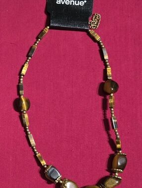 Avenue | Tiger's Eye Brown and Gold Beaded Necklace
